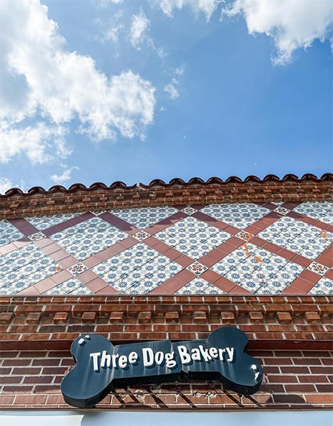 Three Dog Bakery in KC